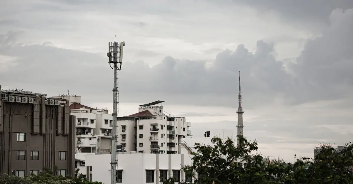 Is 5G Worth It? Pros and Cons of 5G Technology